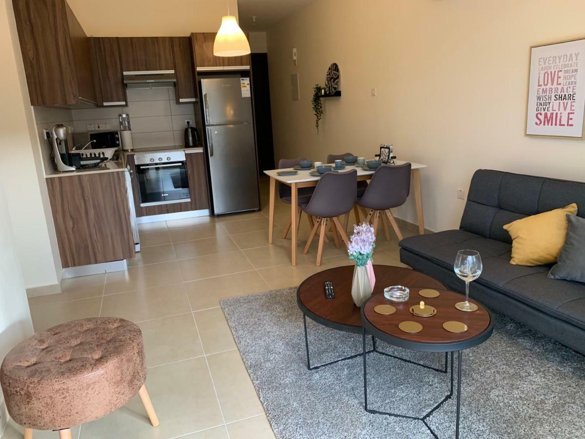 Mythical Sands New Luxury Apartment Paralímni Eksteriør bilde