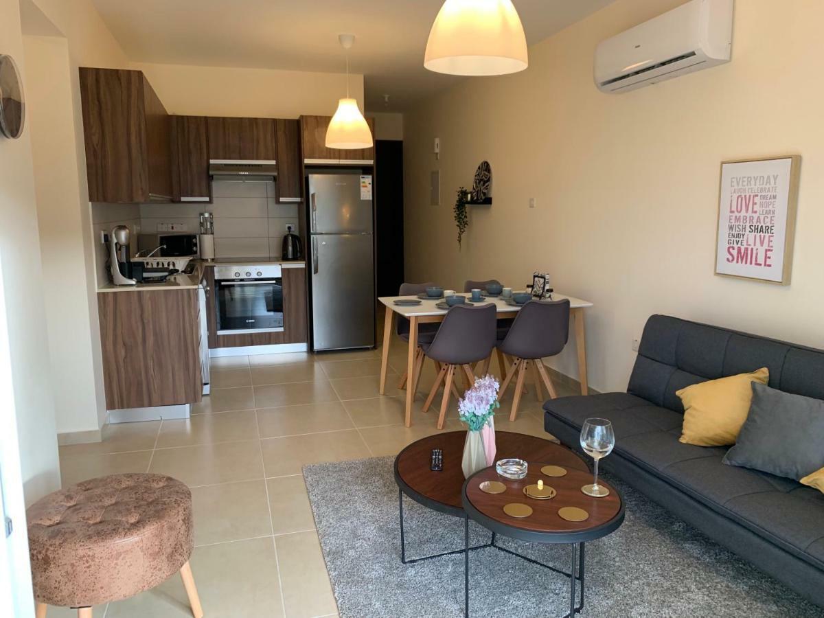 Mythical Sands New Luxury Apartment Paralímni Eksteriør bilde